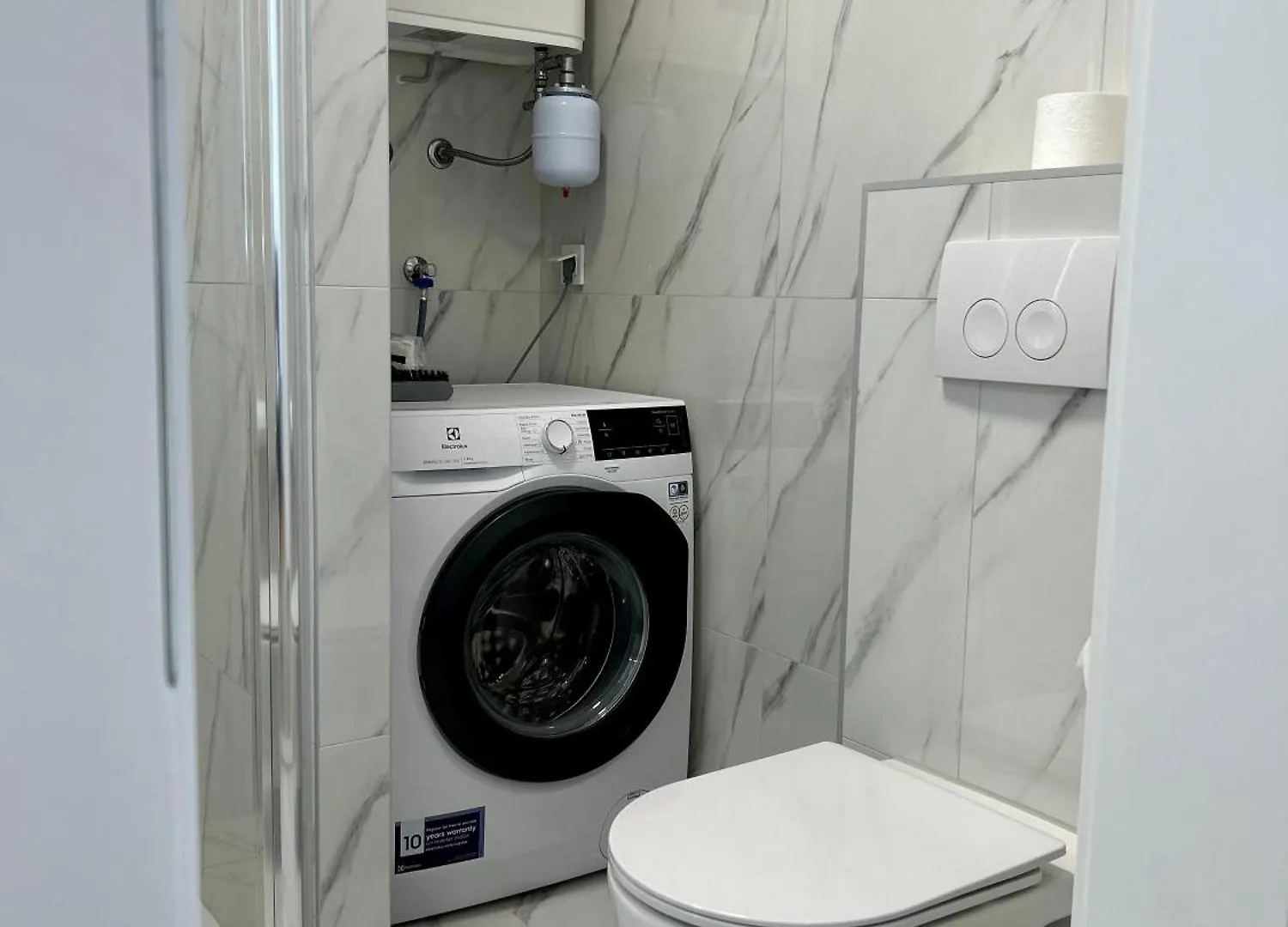 Palm Beach Apartment, Povljana